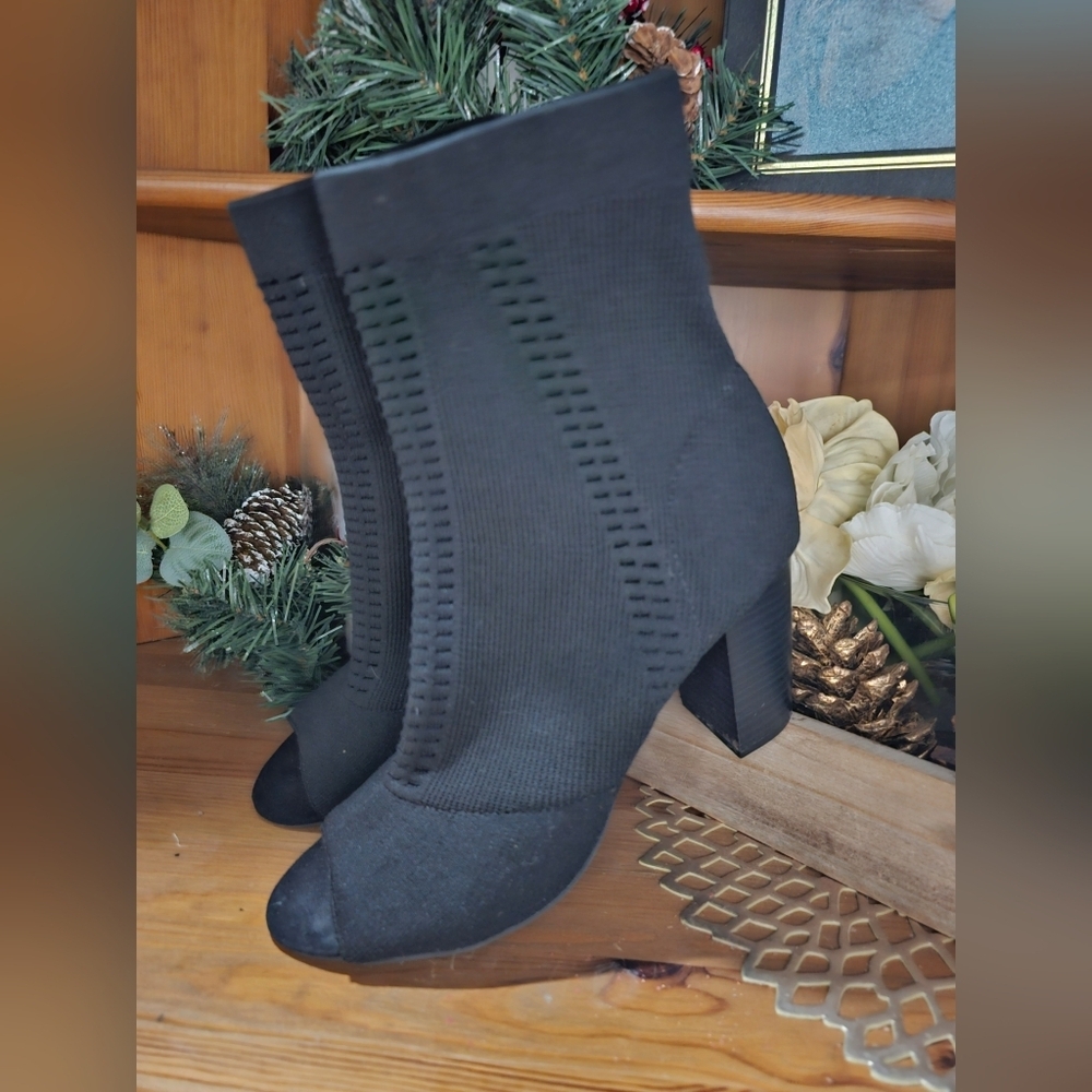 Black Knit Sock Bootie Heels – Size 8